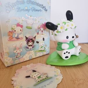 Sanrio Characters Spring Flower Figurine